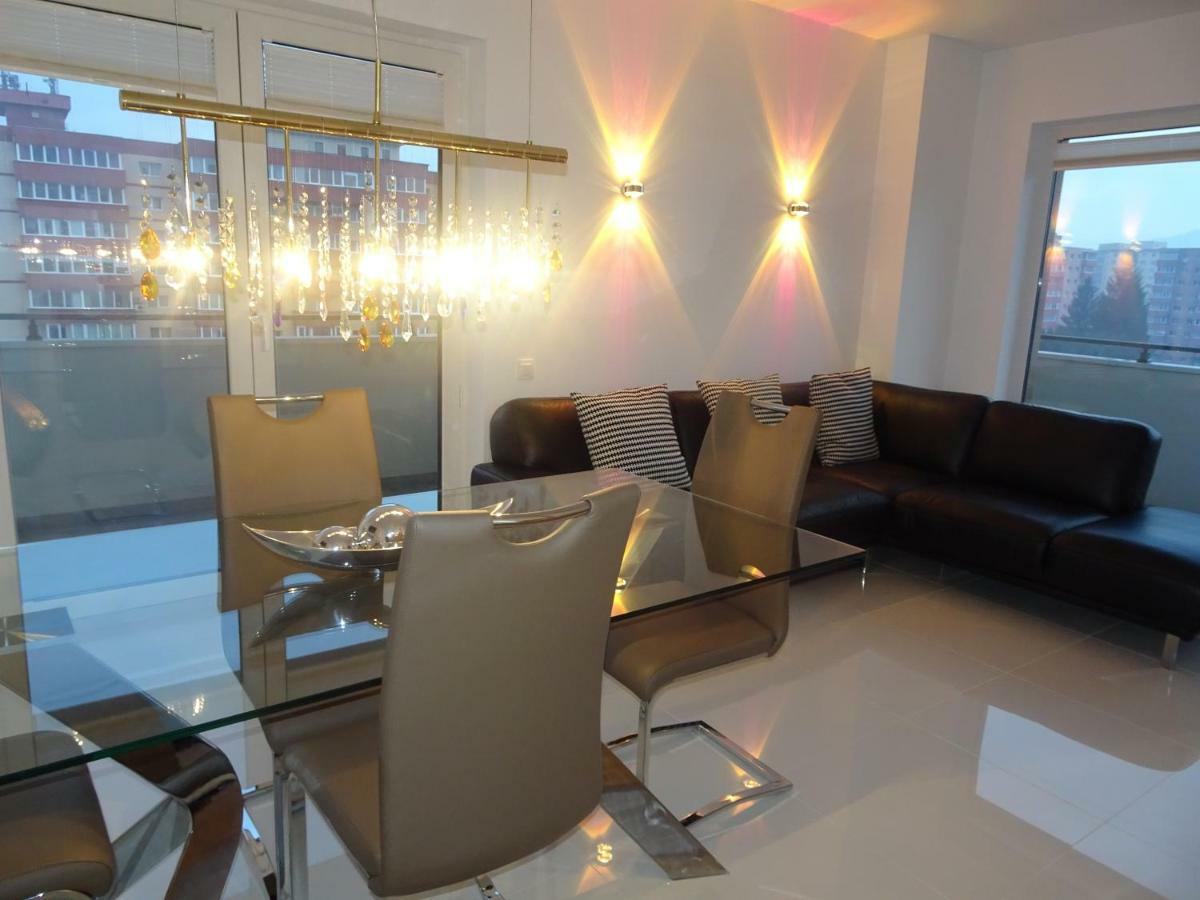 Appartement Apartament Francesca à Braşov Extérieur photo